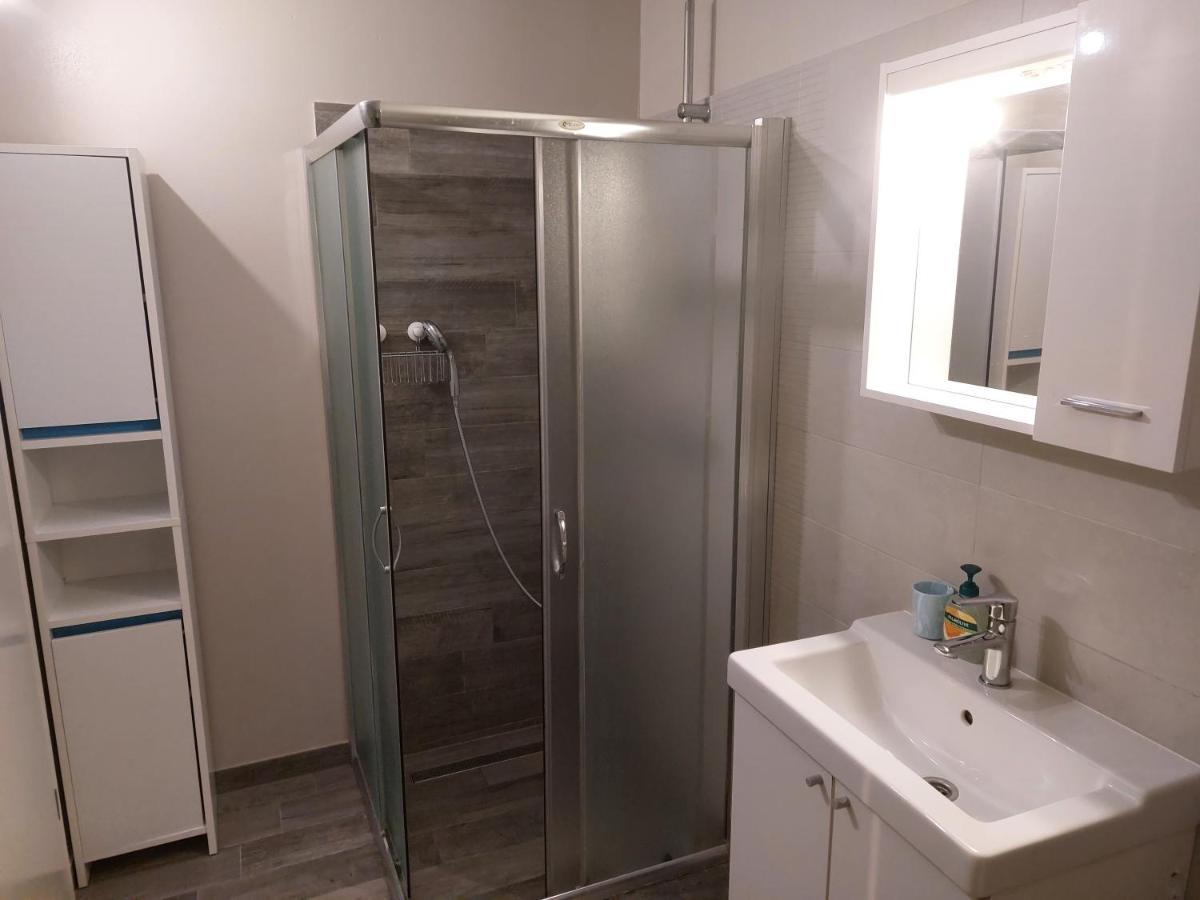 Apartmani Popovic Porec Exterior photo